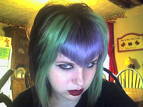 Emo Hairstyles Talk Green Hair In The Pool