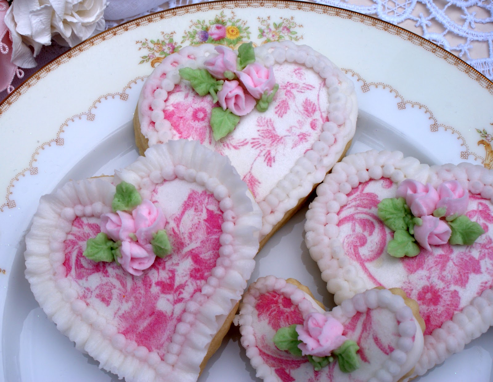A Little Loveliness: Valentine Cookies