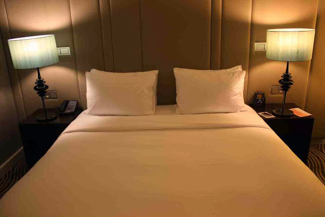 Ein bequemes Bett im Executive Zimmer © Copyright Monika Fuchs, TravelWorldOnline