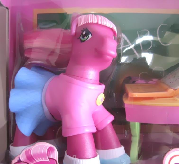 Robot Art My Little PonYGo to School w CheriLee