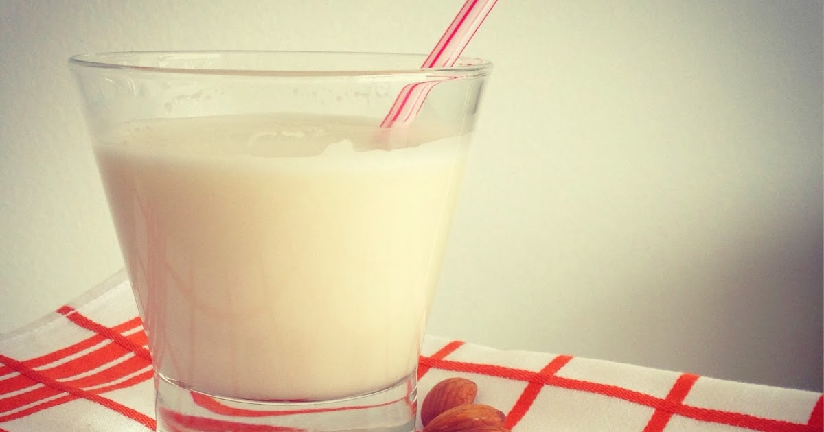 CUBETAdesign Homemade Almond Milk