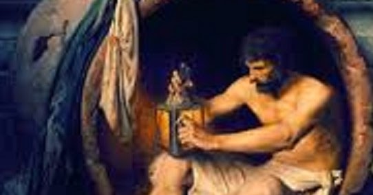 मालक कोण अन् गुलाम कोण?