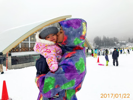 ⛄⛄⛄My son BOB and his daughter MAIA!