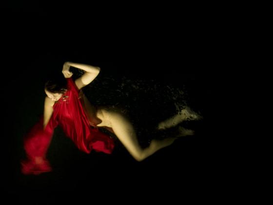 christy lee rogers fotografia aquática água luz pintura homens mulheres