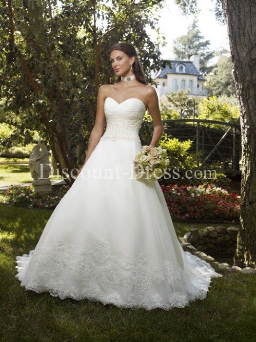 Organza Ball Gown Sweetheart With Appliques Classic Wedding Dress