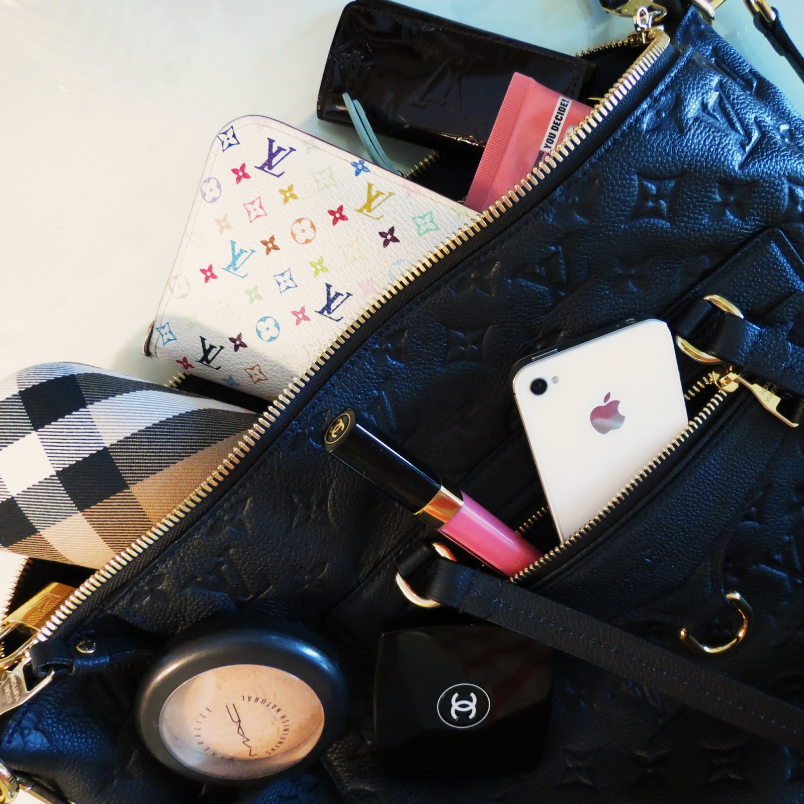 makeupbytiffanyd: What's In My Bag? Louis Vuitton Lumineuse PM Infini