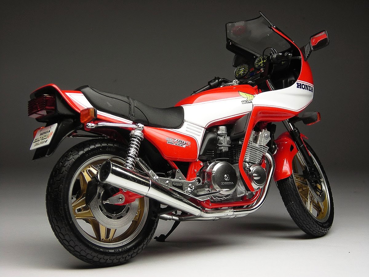 Racing Scale Models: Honda CB 750 F2 Bol D'Or 1981 by Max ...