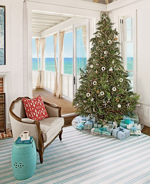everything coastal fifteen of our favorite coastal how to make christmas ornaments out of seashells