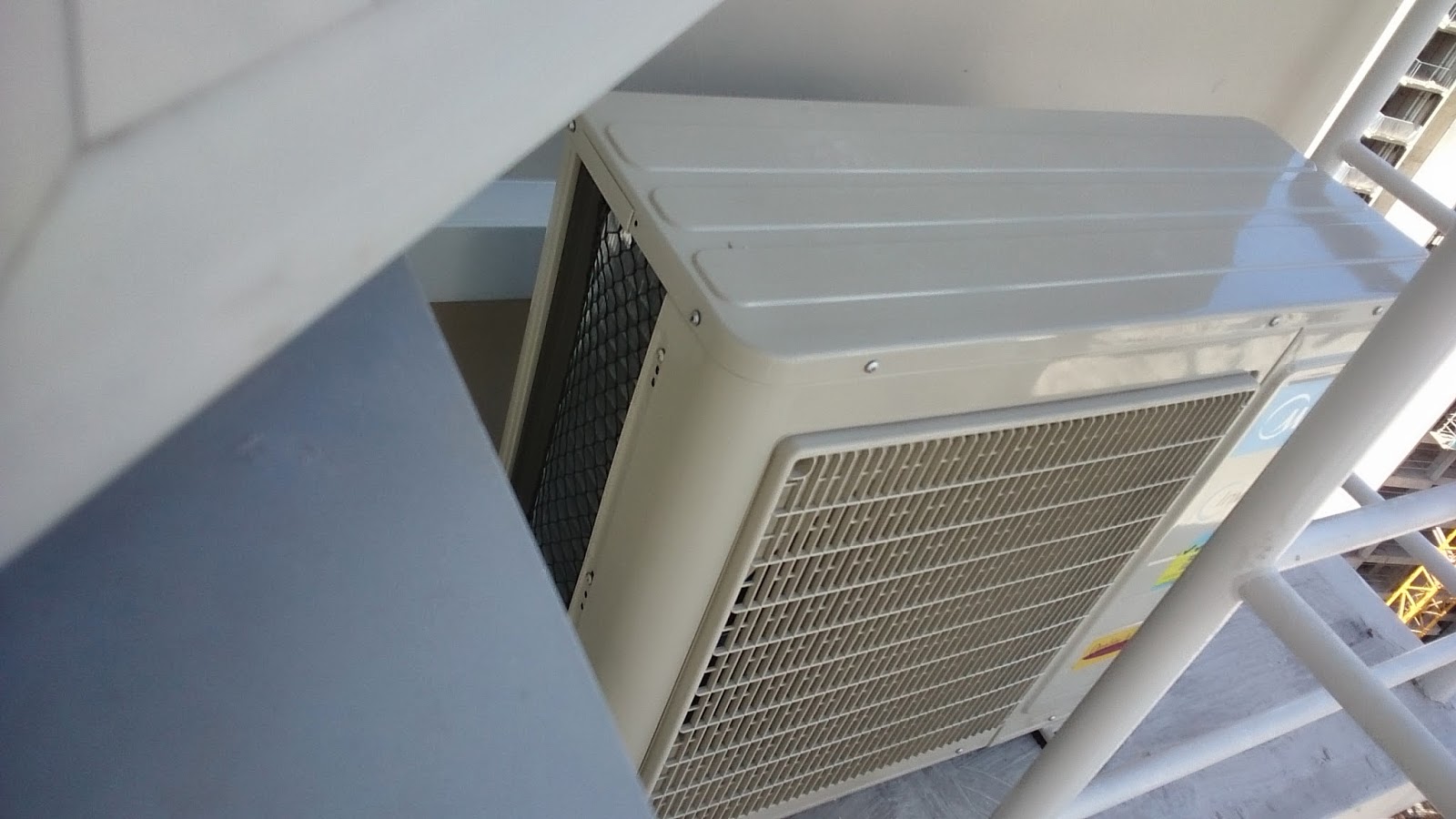 Aircon new Aircon Ledge