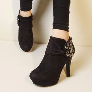 black stylish shoes for girls