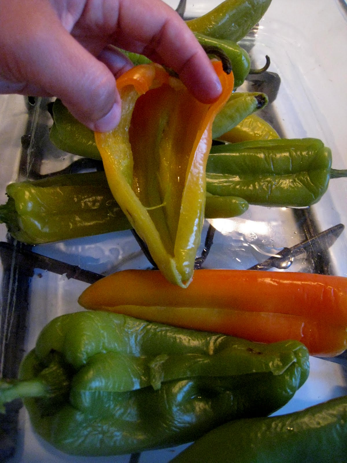 Anaheim Chili Relleno {Cuban Style} De Su Mama