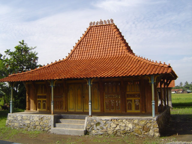 Download this Rumah Adat Tradisional Yogyakarta Joglo picture