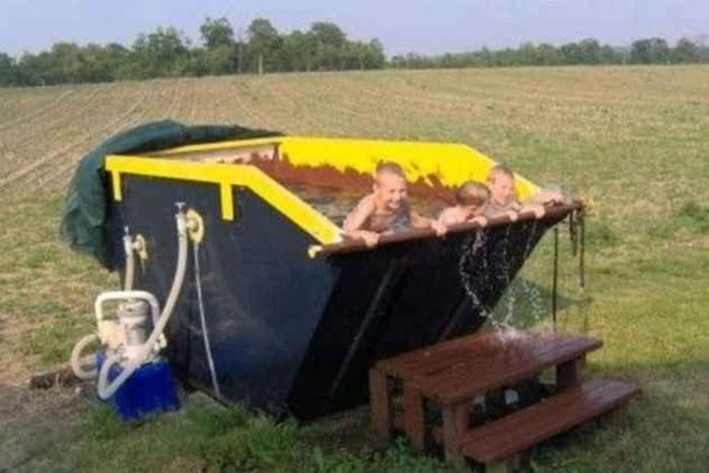 De pelos crazy news: múltiples formas de hacer una piscina