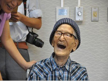 World's oldest man dies in Japan