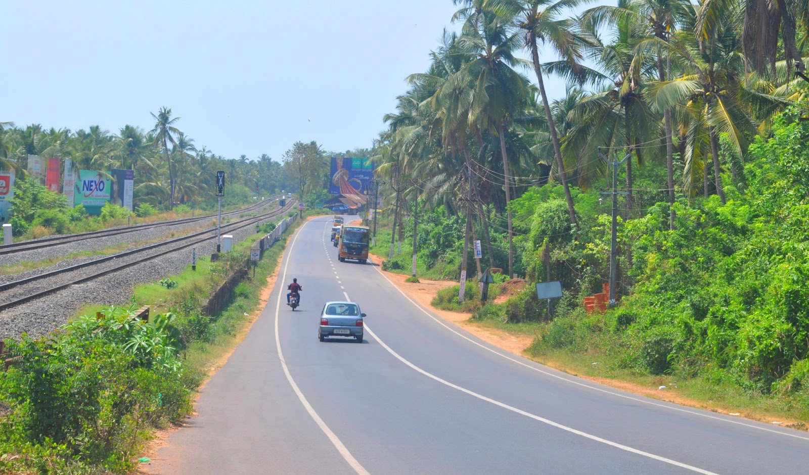 INDIAN TOUR: VADAKARA ROADS