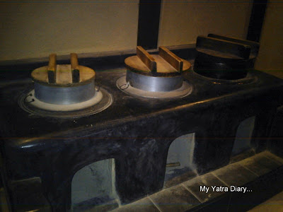 The kitchen stove of the Naramachi Koshi-no-ie or the Lattice House