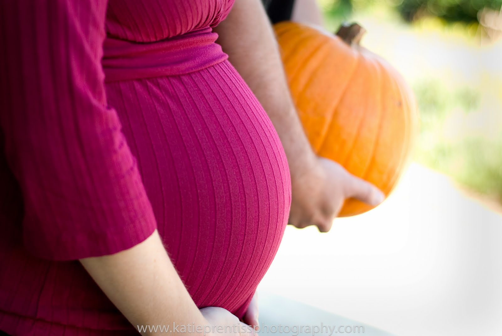 eyes to see baby bellies.