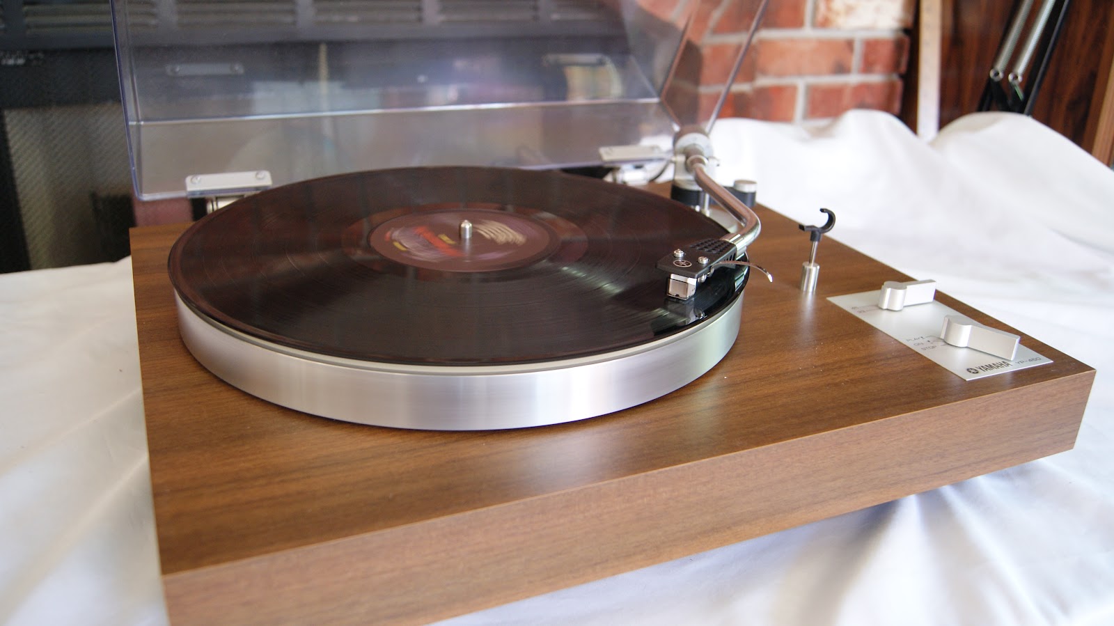 Audioless Winnipeg Group! Yamaha YP450 Turntable