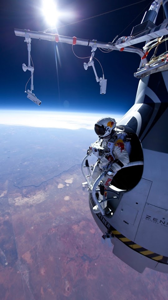 Felix Baumgartner Space Jump  Android Best Wallpaper