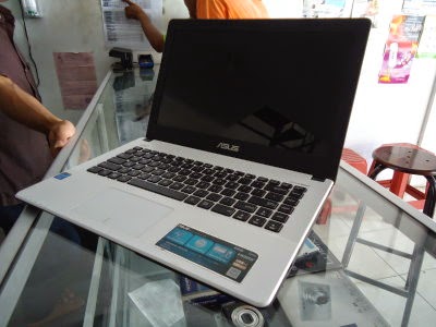 Laptop Asus A450c Seri Baru Slim Warna Putih Laptop Bekas Malang Laptop Second Notebook Bekas Notebook Second Laptop Malang