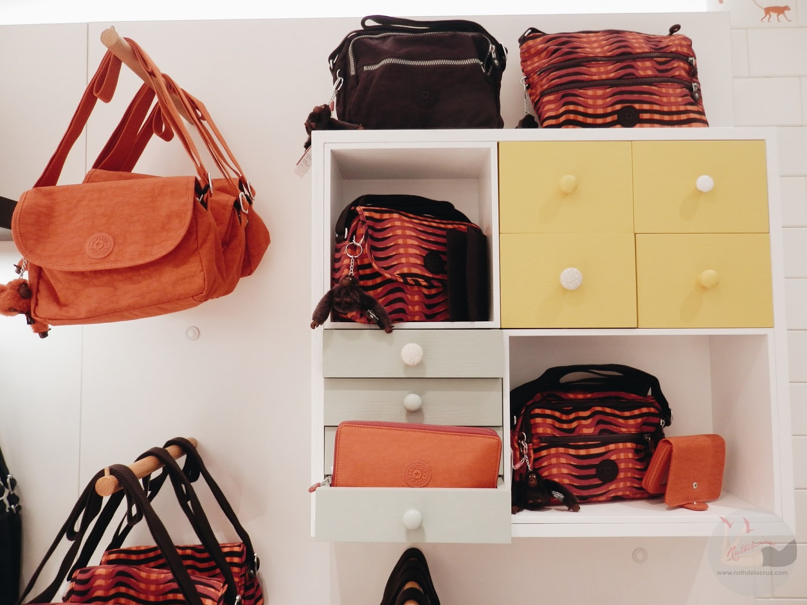 kipling store in philippines