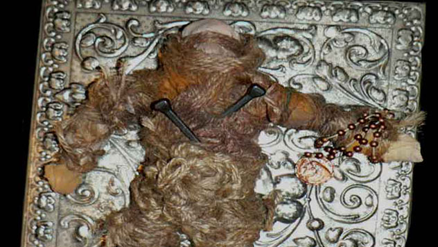 10 Boneka yang Terlalu Berbahaya untuk Didekati, Karena Membuatmu Merasakan Seramnya Mimpi