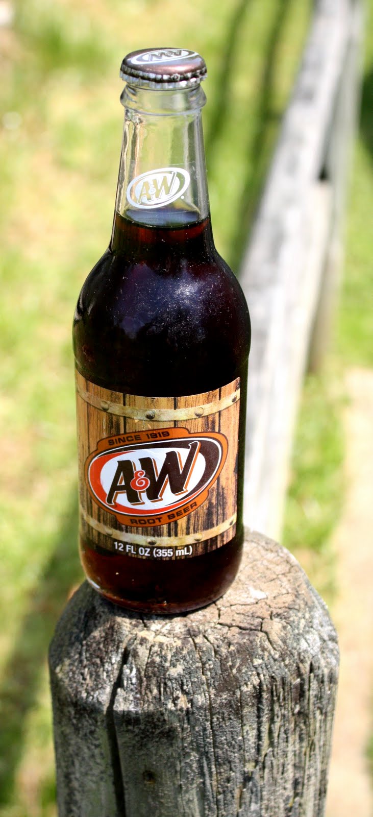 The Rootbeer Brothers Root Beer Reviews & Commentary The A&W Root