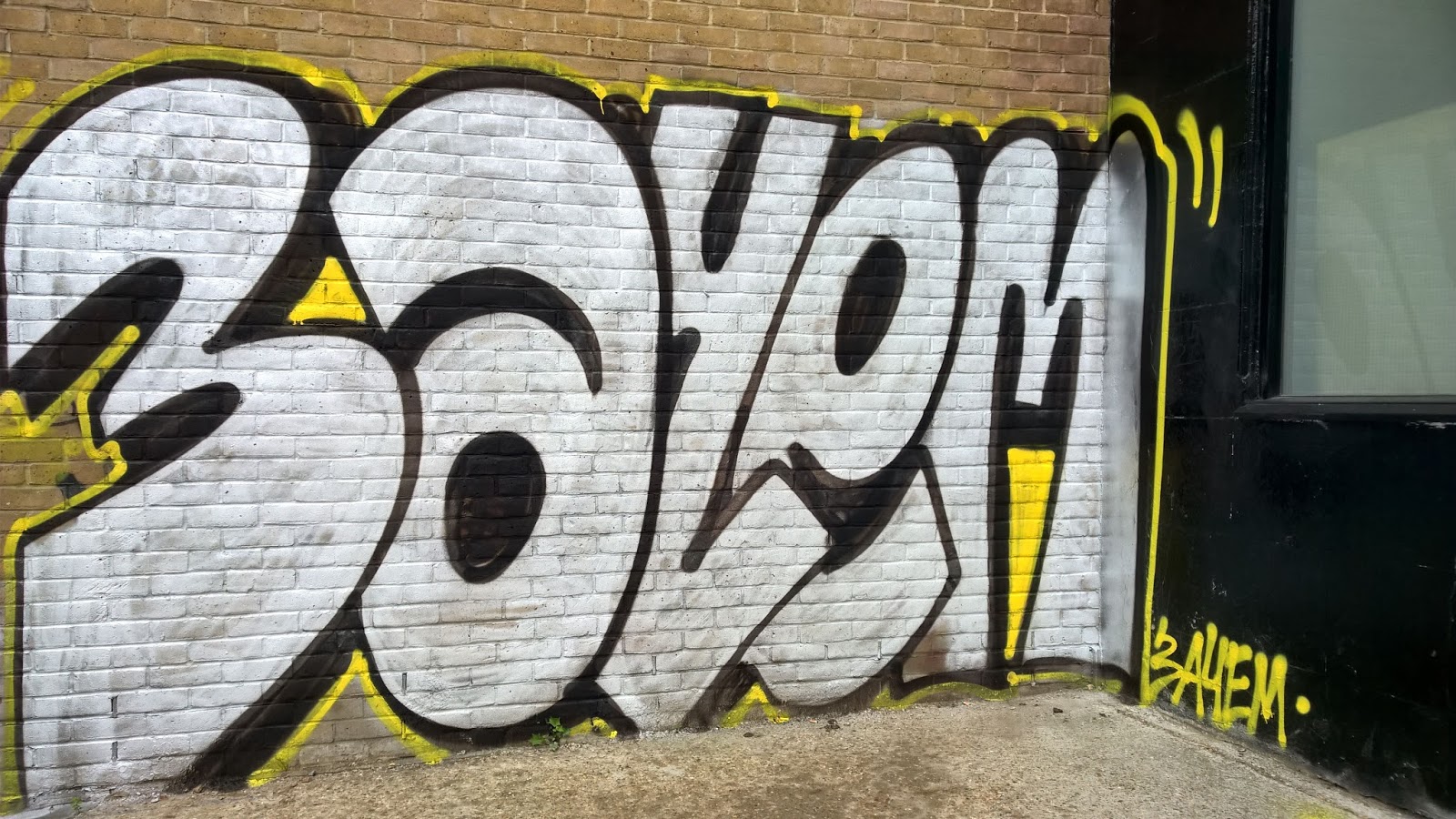 Robert Banksy The Street Graffiti Artist Damn Cool Pictures