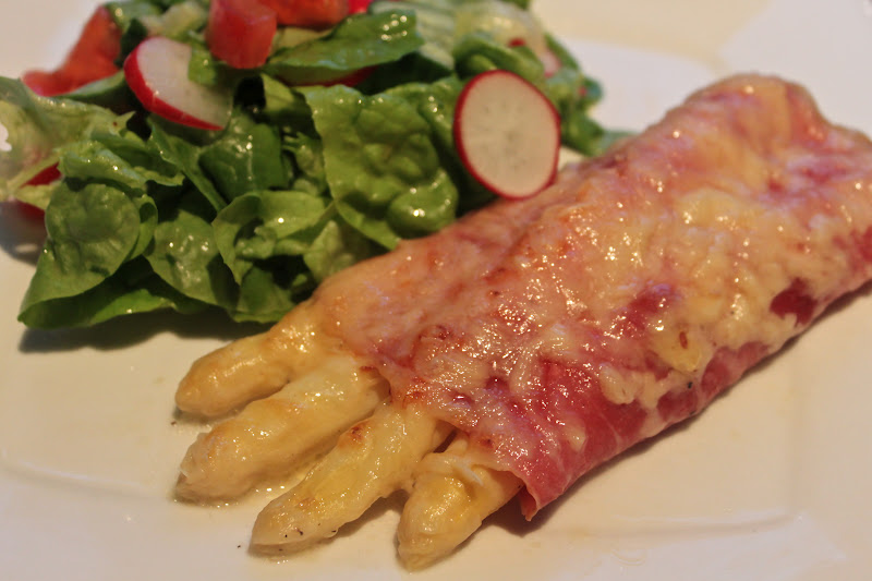 A Globetrotter's Fare White Asparagus Ham Roll Ups