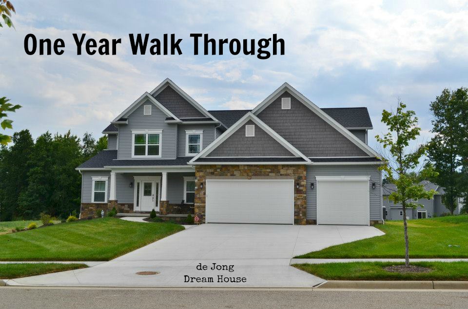 De Jong Dream House One Year Walk Through We Don T Know If It S Typical For Builders To Do A One Year Walk Through But Our Builder Scheduled With Us Today Discuss The Issues Ve
