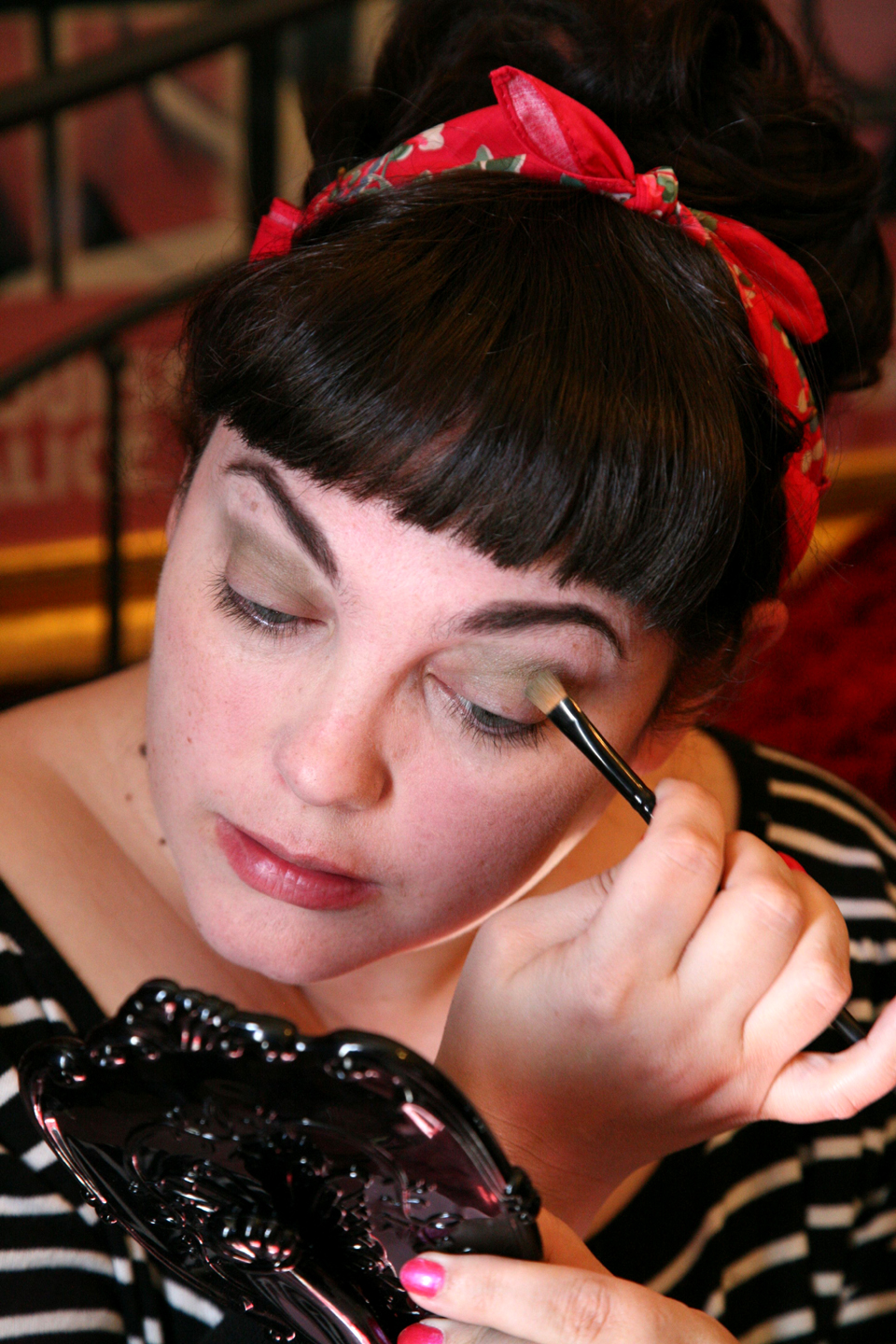 The Ultimate Eyeshadow Test Can Budget Beat Luxury? Pamper and Curves