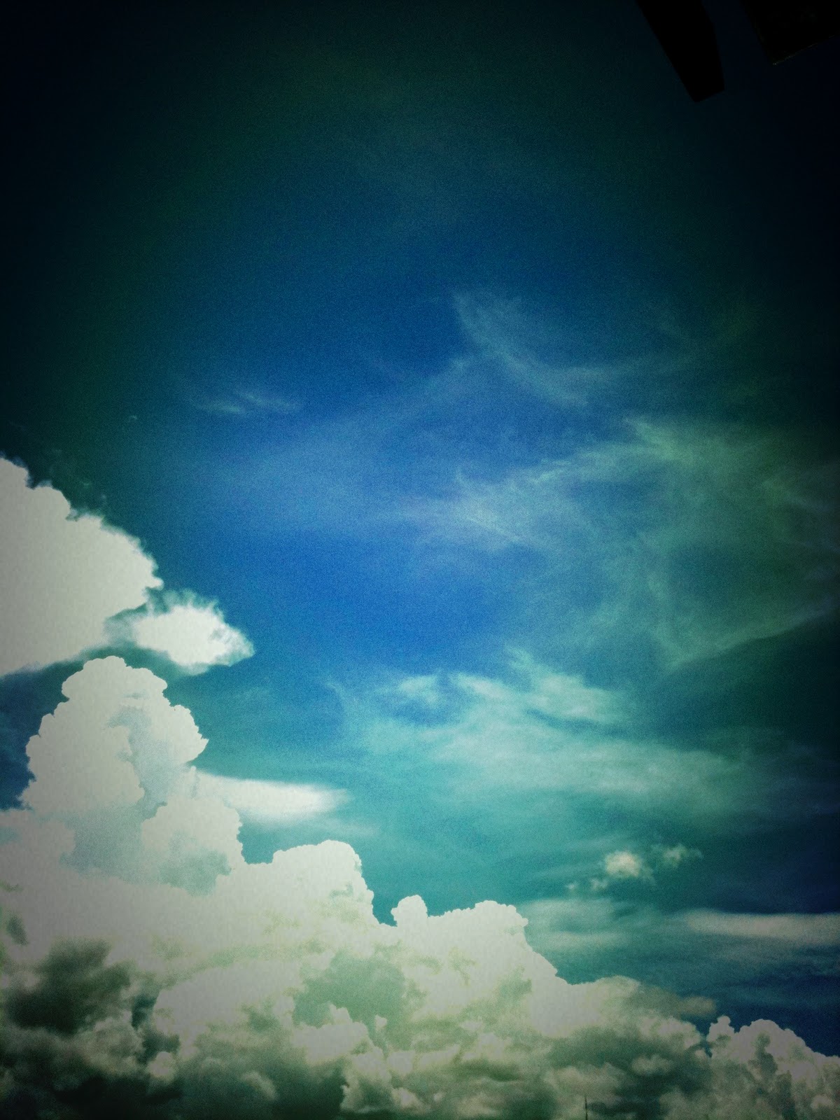 sky lomo sky lomo is an iphone wallpaper which i released last year of ...