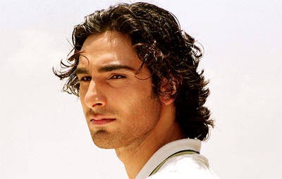 Foto keren Praneet Bhat Foto keren Praneet Bhat