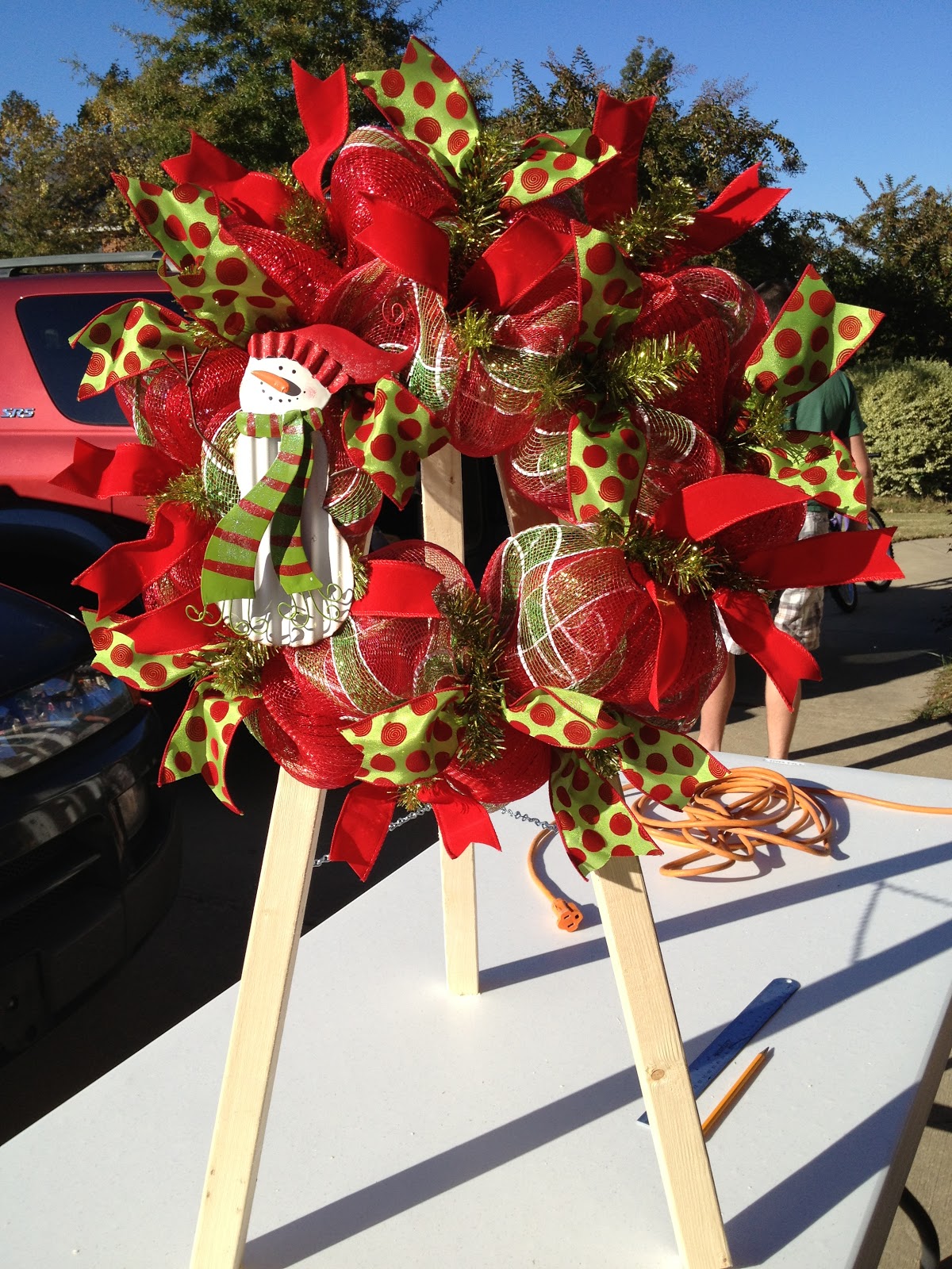 How to Make a Wreath Easel for Making Wreaths