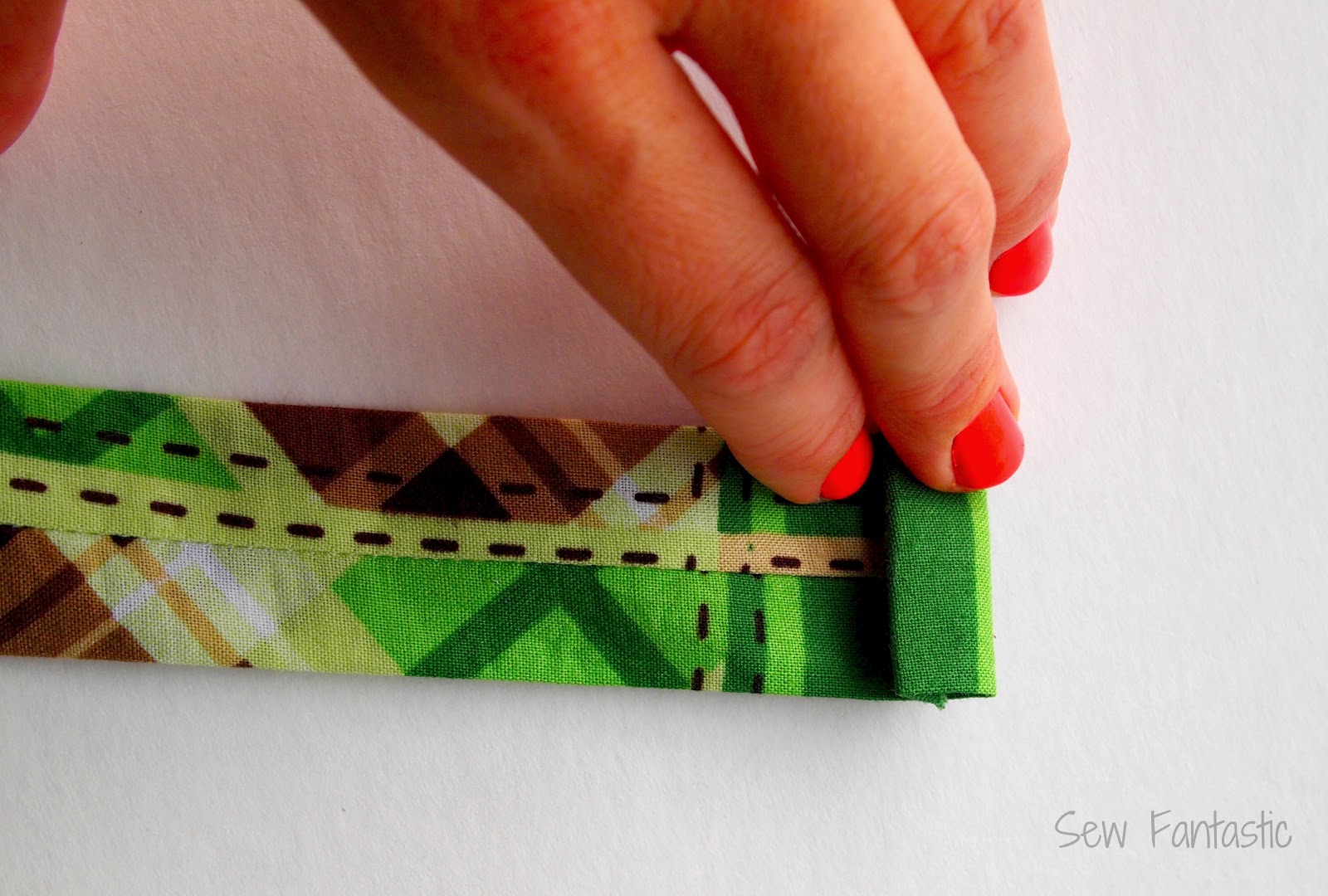 Sew Fantastic Nursing Cover Tutorial