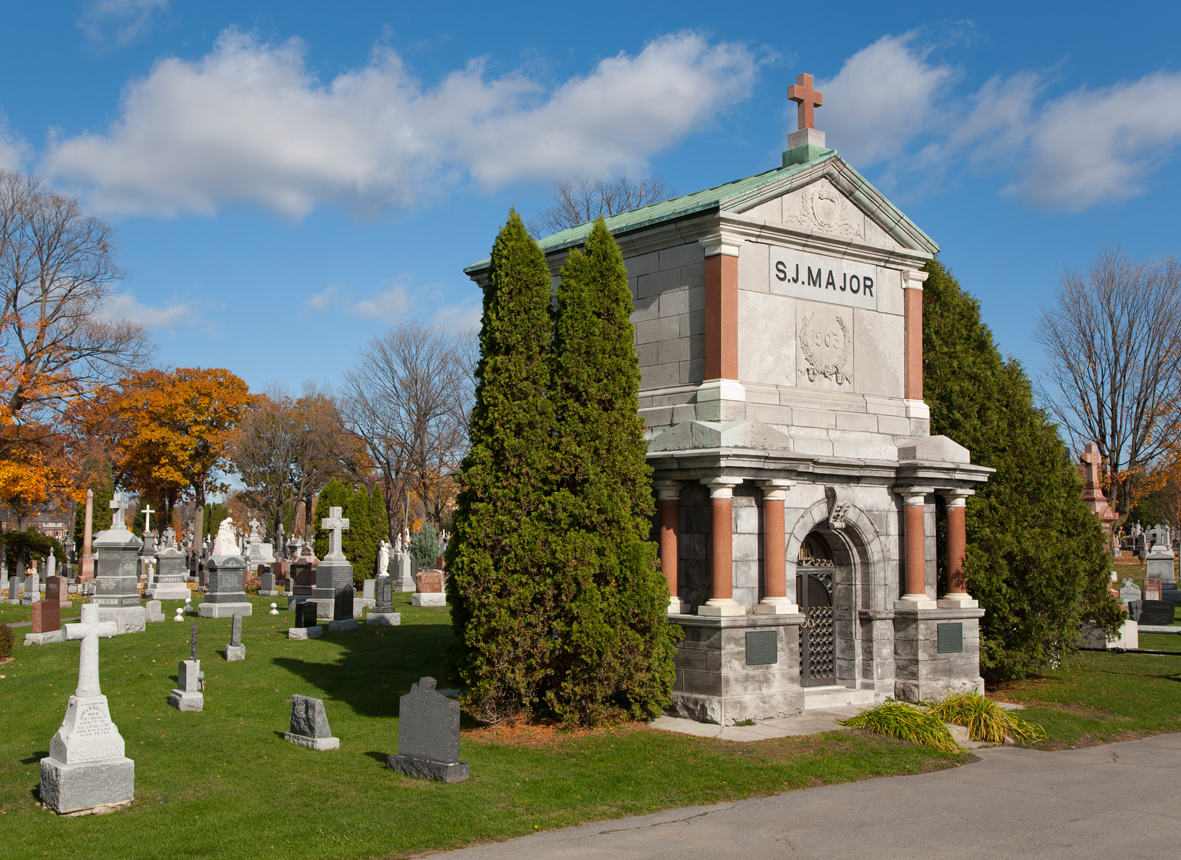 Notre Dame Cemetery of Ottawa Le cimetière NotreDame d’Ottawa TEXT