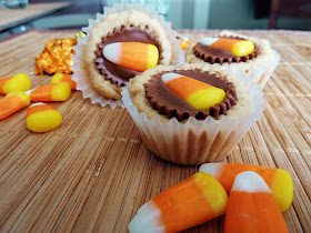 Mini Triple-Treat Cupcakes