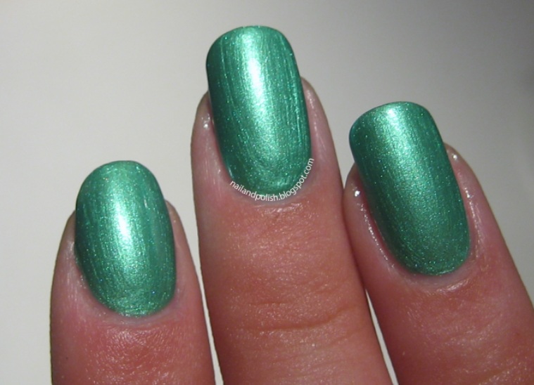 2. Sation Nail Polish in "Color Me Vibrant" - wide 5