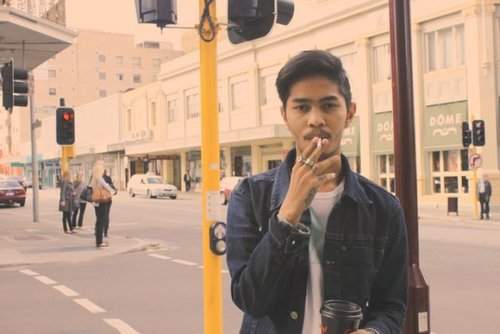 Onadio Leonardo TASYAATHIRA�s Onadio Leonardo TASYAATHIRA�s