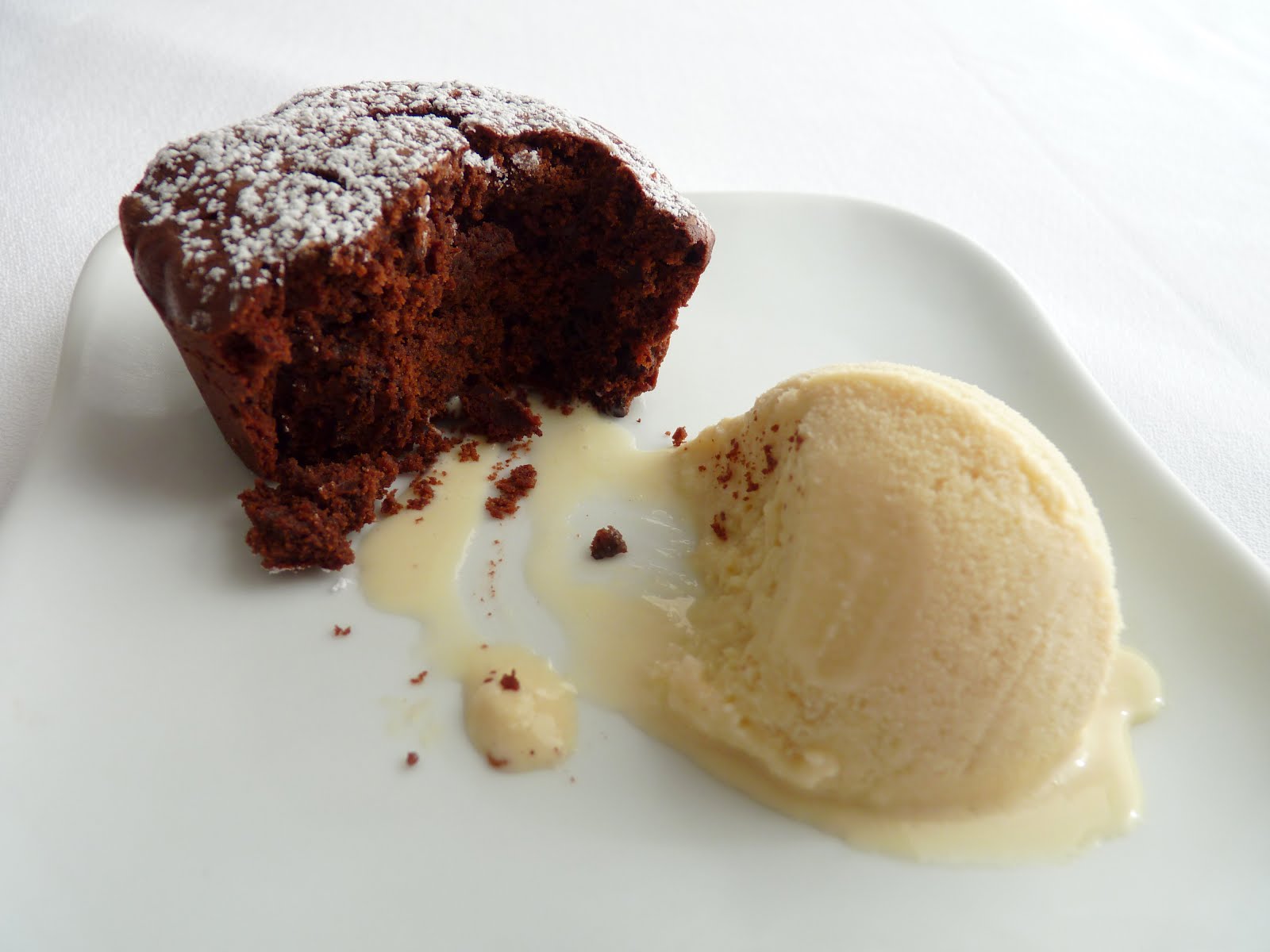 pastry studio Warm Double Chocolate Brownie Cakes