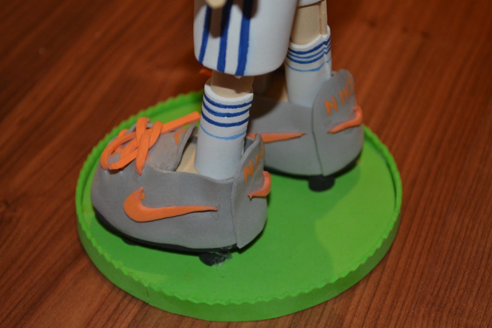 Mis manualidades de goma eva, Yolanda. FOFUCHO JUGADOR DE FUTBOL