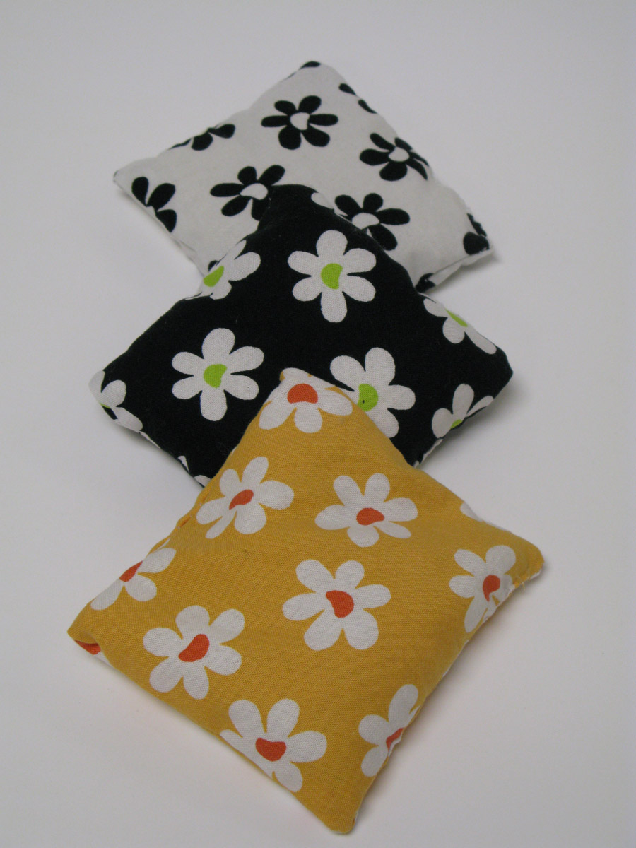 Sew in Love with Fabric: Day 5: Mini Sachet & Pillow