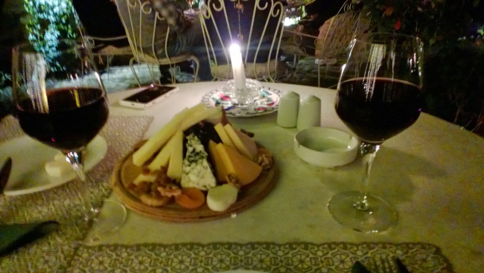 ayhan in lezzet dunyasi kitap evi otel tophane bursa