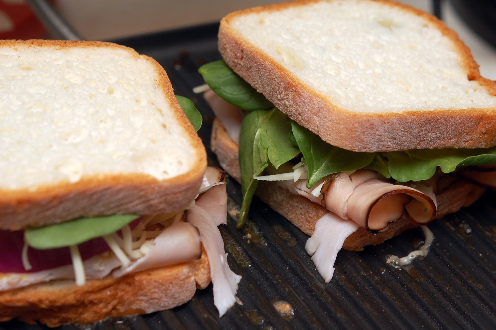 GLUTEN FREE PANINIS ON UDI'S AMAZING BREAD Hugs and Cookies XOXO