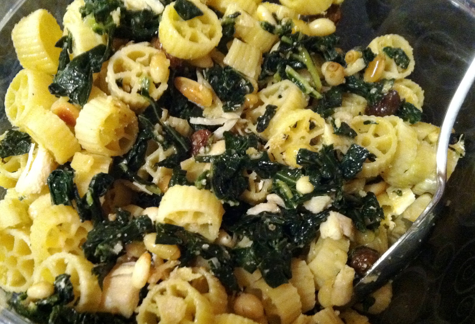 La Petite Gourmess Chicken and Kale Pasta (with Pine Nuts and Golden