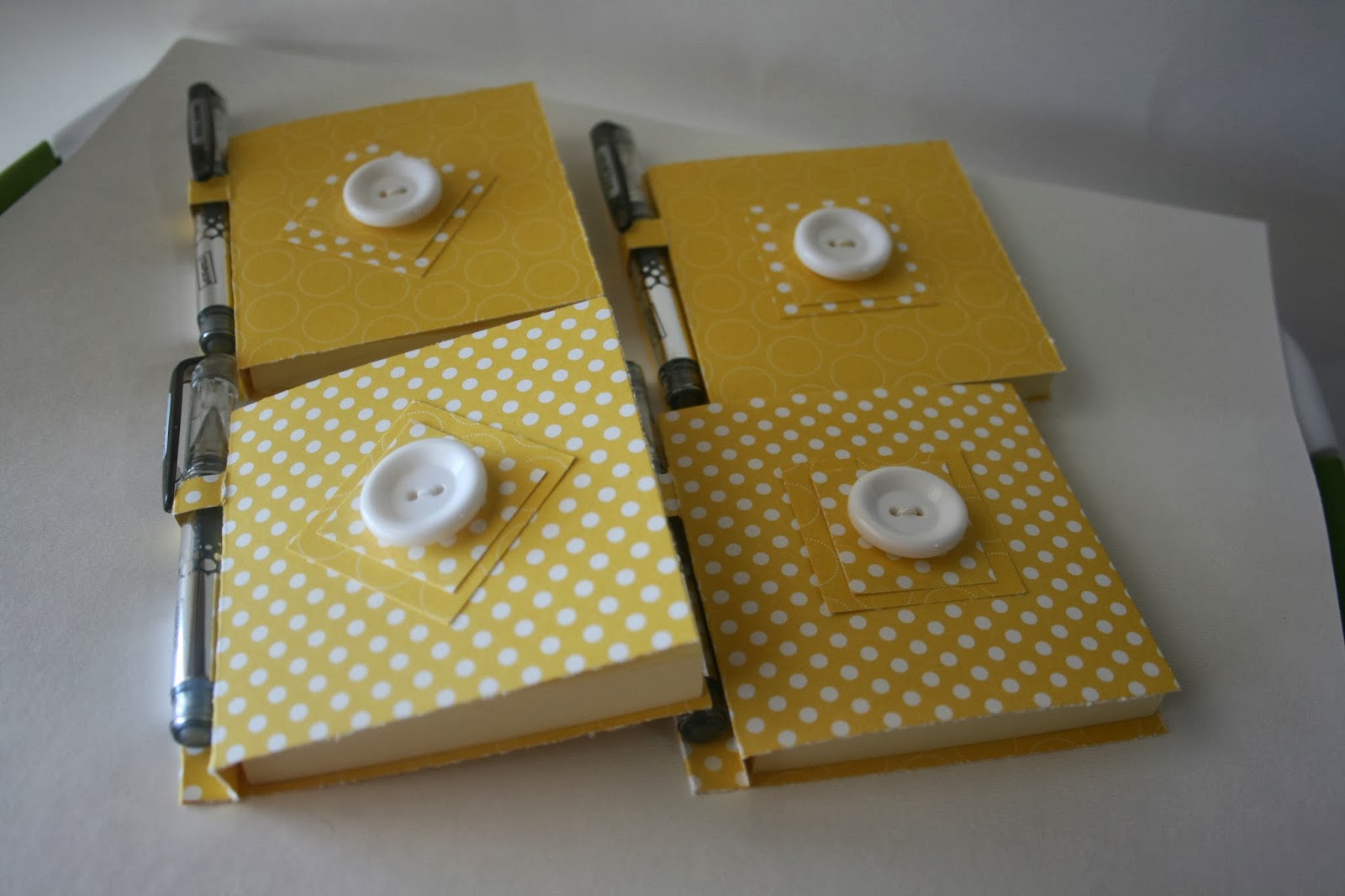 ScrapAMoment PostIt Note Holder w/small gel pen Tutorial