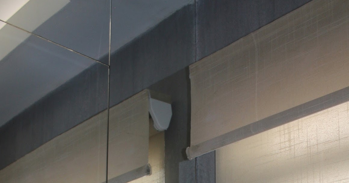 Espejos con luz, colocación de azulejos y plafones para espacios