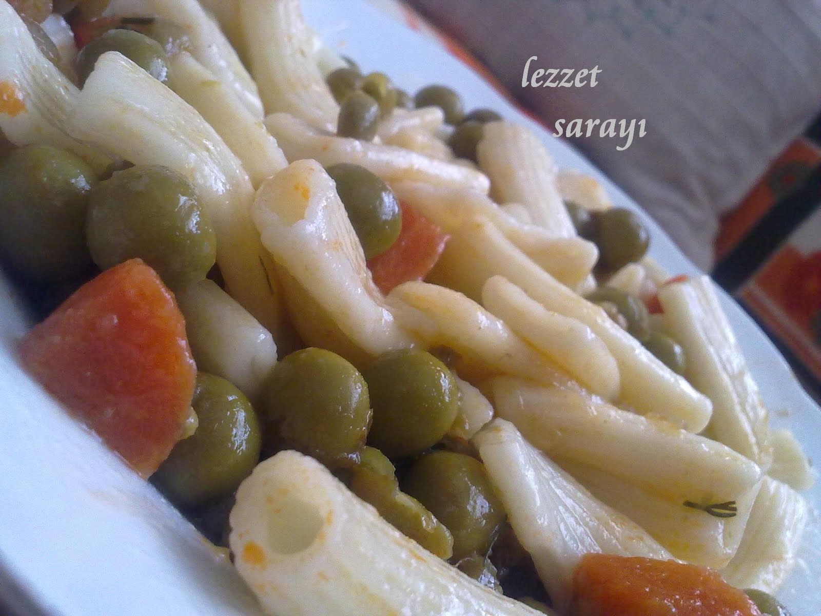 Bezelyeli Mısırlı Köfte Tarifi Bezelyeli Mısırlı Köfte Tarifi