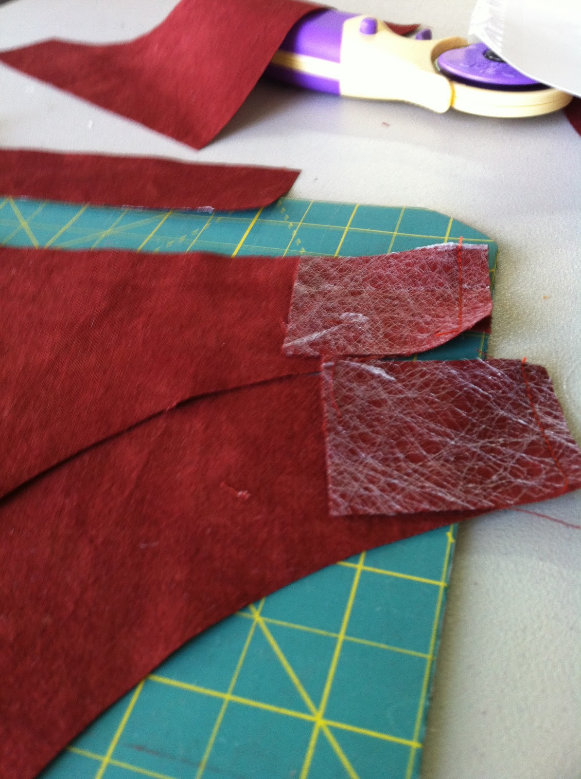 Leslie Tucker Jenison The Craft of Stretching an Art Quilt on a frame