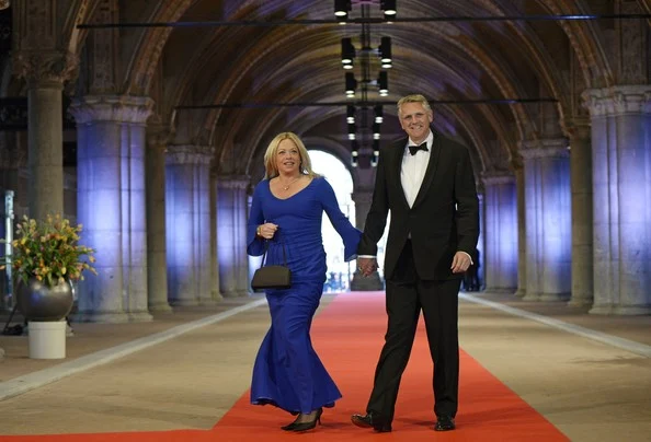 Queen Beatrix hosts her final dinner as Queen for members of the royal family 